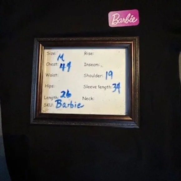 Barbie‎ Dream Car Graphic Sweatshirt Black Crewneck Pullover Women's M - Picture 7 of 7